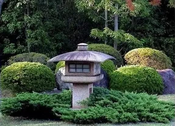 園林景觀燈，必須這樣設(shè)計呀！